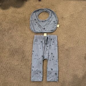 Kate Quinn bamboo pants and matching bib.